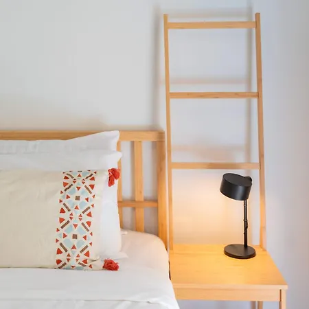 Apartment Phaedrus Living Modern Cityscape Flat